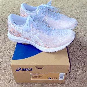ASICS Gel-DS Trainer 26 size 6.5
